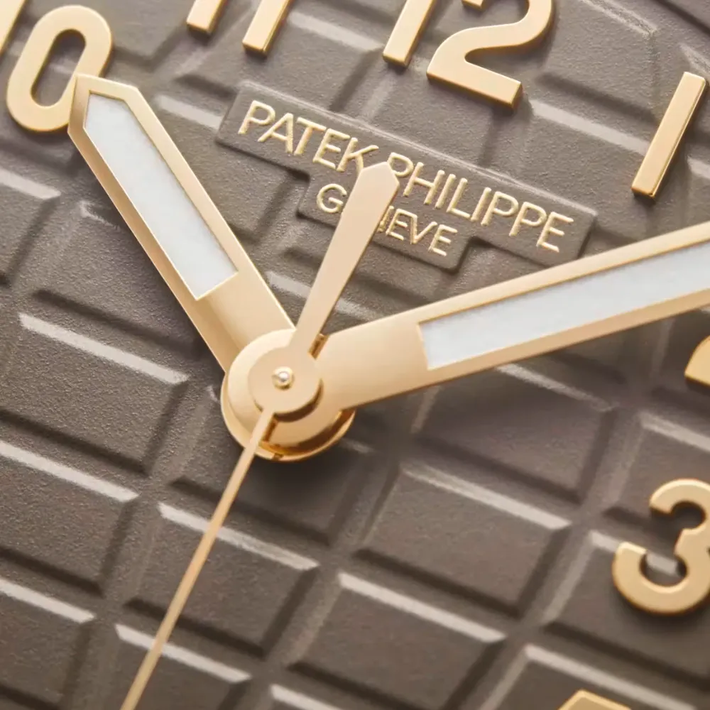 Patek Philippe Aquanaut 5268/200R-010 Rose Gold Taupe Brown Dial Diamond Bezel - Image 10