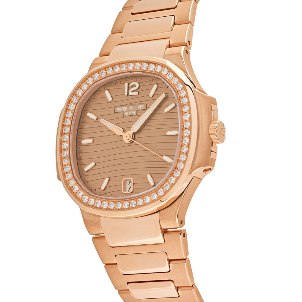 Patek Philippe Nautilus 7118/1200R-010 'Ladies' Rose Gold (2025) - Image 4