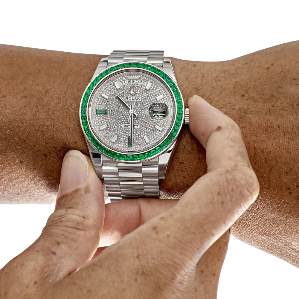 Rolex Day-Date 40 228396TEM Platinum Diamond Dial Emerald Bezel - Image 6