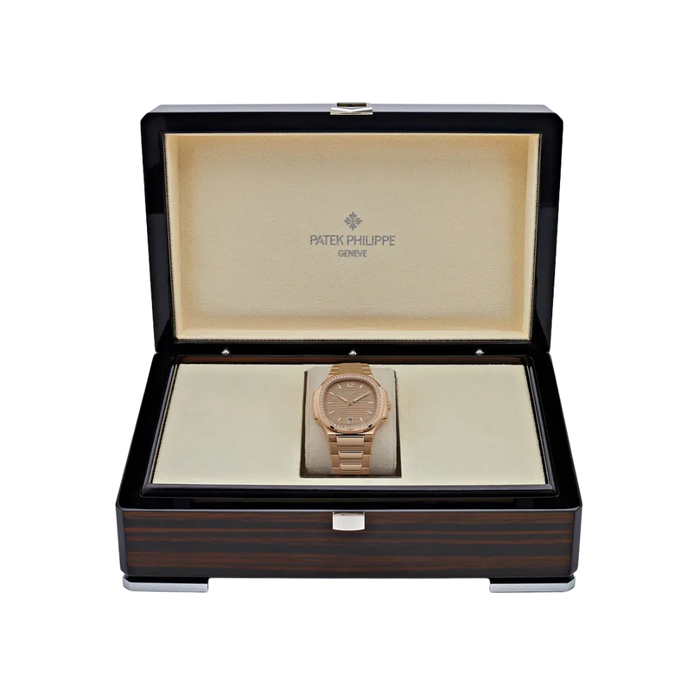 Patek Philippe Nautilus 7118/1200R-010 'Tiffany & Co' Rose Gold (2024) - Image 7