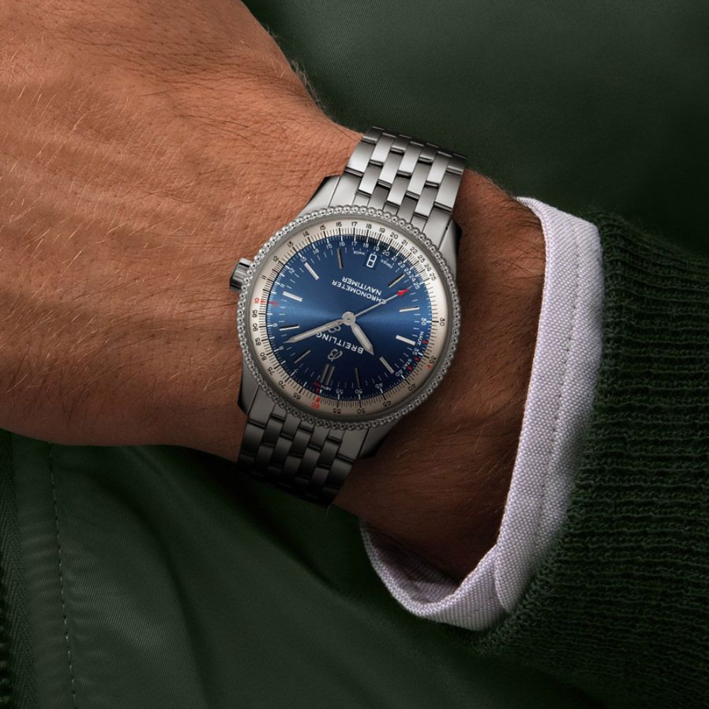 Breitling Navitimer Automatic Ref# A17325211C1A1 - Image 6